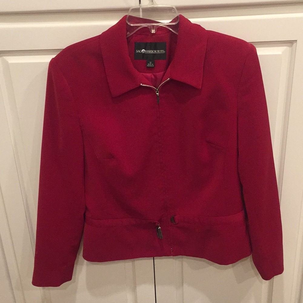 Blazer & skirt suit